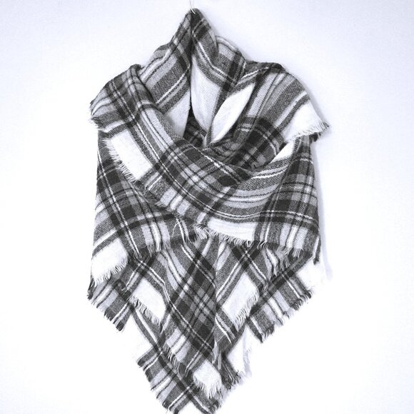 Modcloth Black & White Houndstooth Plaid Blanket Scarf Wrap Large 54"x54" Fringe - Picture 1 of 5